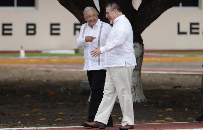 México y Guatemala acuerdan trabajar por una frontera segura y humanitaria