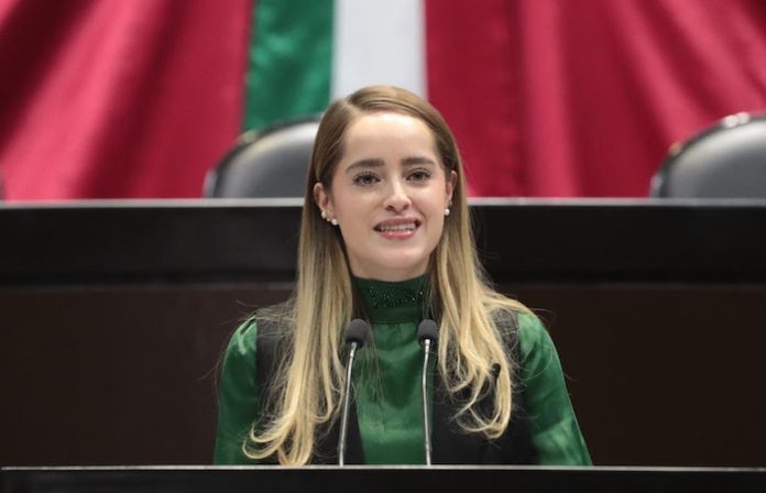 Los jóvenes son la generación que necesita el país para crear una nueva historia: Karla Ayala