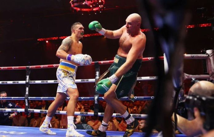 Video: Boxeador ucraniano Usyk vence a Fury y se convierte en campeón absoluto del peso pesado