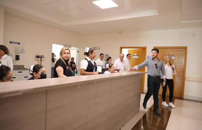 Supervisa Samuel García instalaciones y servicios de Hospital General de Montemorelos y CAISMA