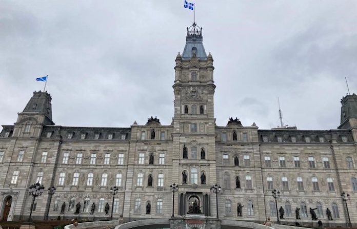 Fracasa la moción de censura contra el Gobierno de Escocia