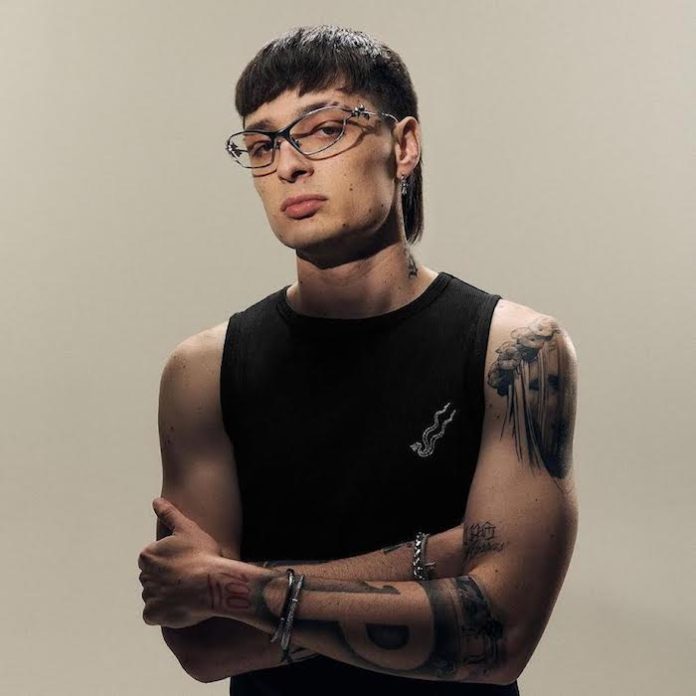 Peso Pluma anuncia su nuevo álbum “Éxodo” con dos partes y 24 canciones