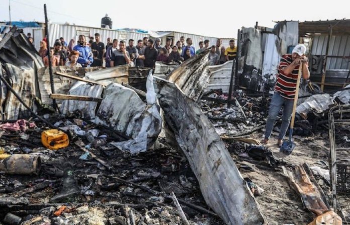 El mundo reclama a Israel por el ataque contra un campamento de refugiados en Rafah