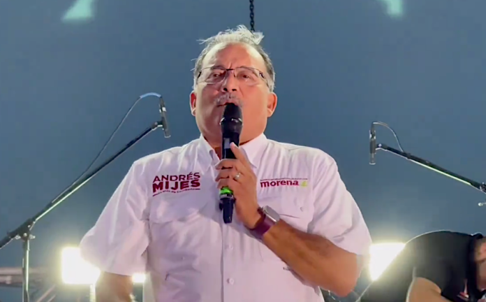 Video: Primer cierre en grande de Andrés Mijes en la Colonia Alianza Real