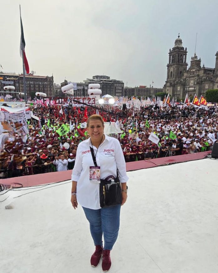 Acompañan candidatos al Senado a Claudia Sheinbaum en su cierre de campaña en el Zócalo capitalino
