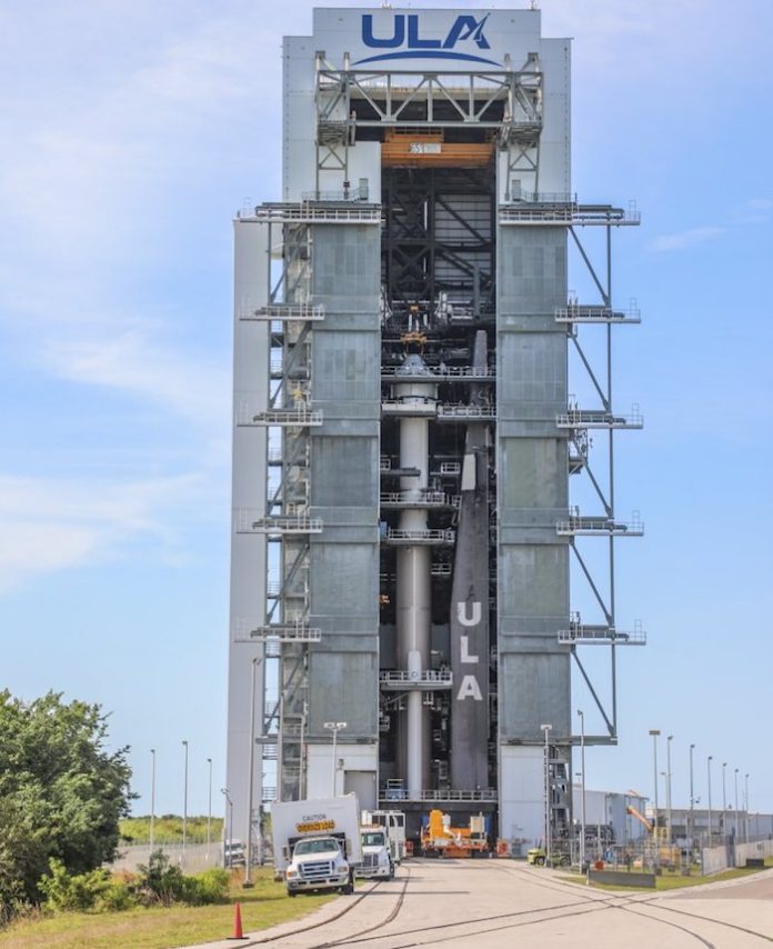 Boeing vuelve a retrasar lanzamiento de primer vuelo tripulado de nave espacial Starliner