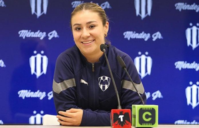 Queremos poner el nombre de Rayadas en lo más alto: Karol Bernal