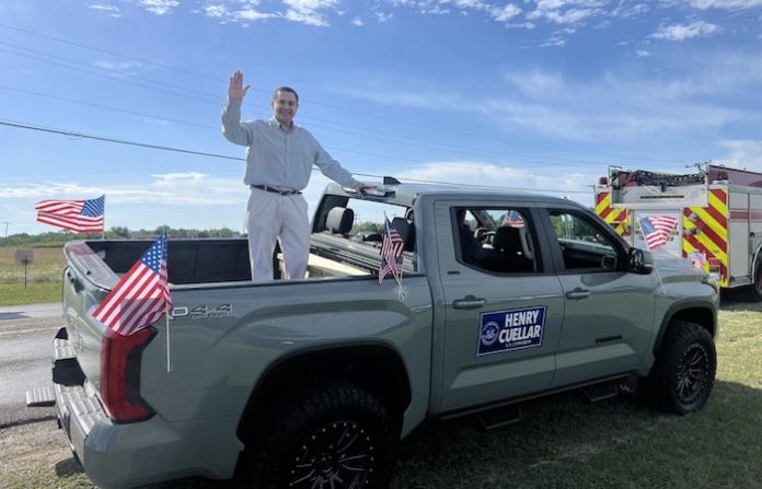 Congresista estadounidense Henry Cuellar es acusado de recibir sobornos de México