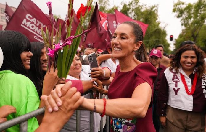 ‘’Nosotros seguimos luchando por los derechos y el bienestar del pueblo de México’’, aseveró Claudia Sheinbaum