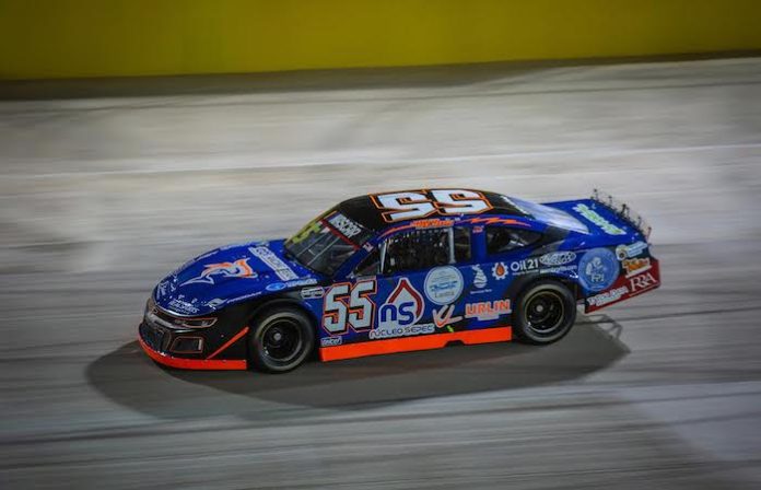 Julio Rejón y el GGG Racing Team, subieron al podio de NASCAR México en Chihuahua