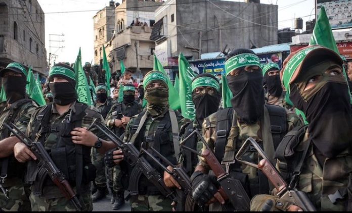 Hamás acepta canjear a cada mujer soldado israelí capturada por 50 prisioneros