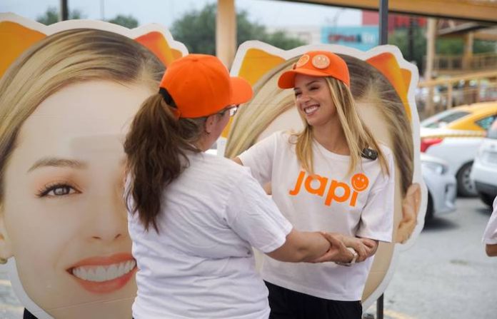 Apoyará Mariana con becas de estudio a mujeres