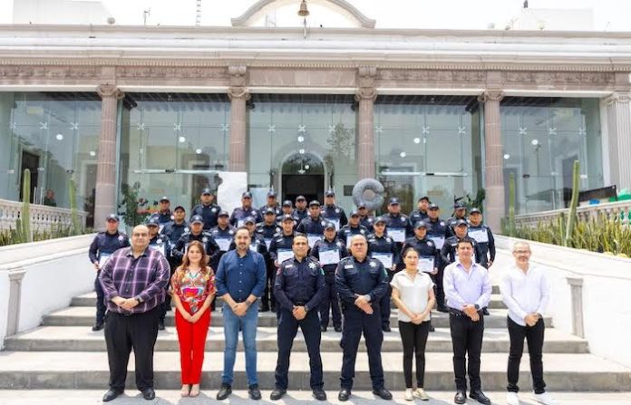 Reconocen a policías de Guadalupe por acciones relevantes