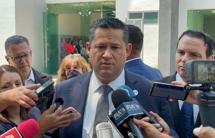 Asesinan a balazos a 4 mujeres y 2 bebés en León