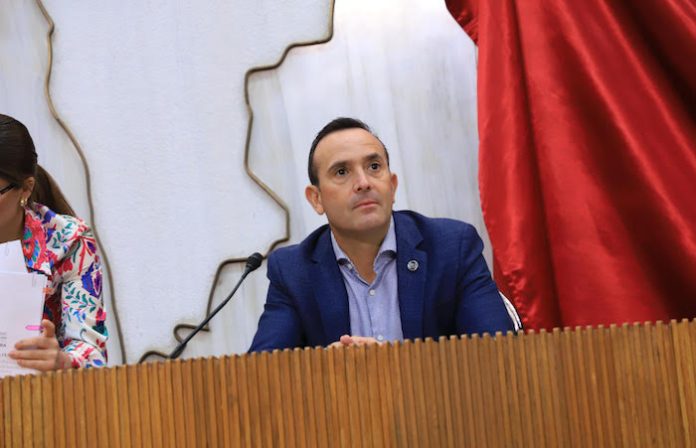 Solicita PAN resolver colapso de drenaje a AyD en diversos municipios