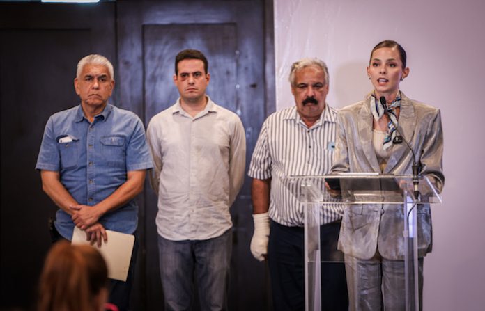 Nuevamente Mariana responsabiliza a Adrián de la Garza por agresiones a su equipo