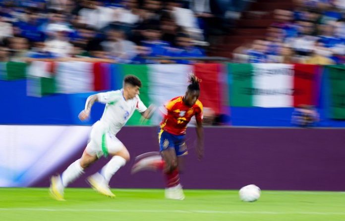 Donnarumma evita una goleada de España a Italia