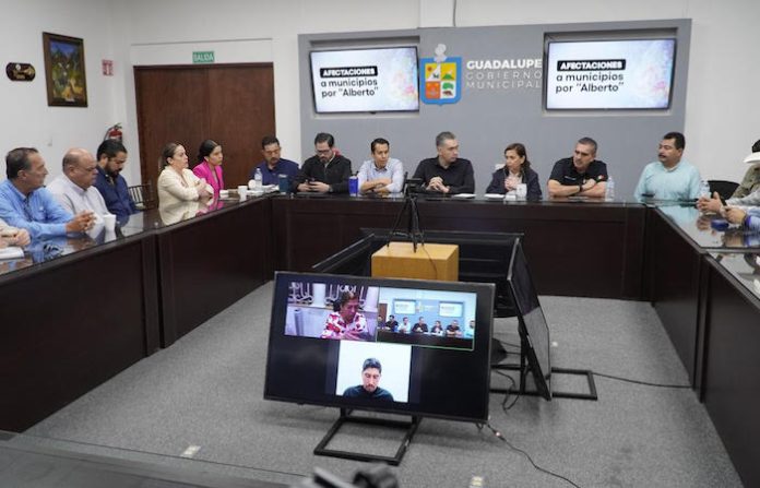 Se reúnen senadores electos Waldo Fernández y Judith Díaz con alcaldes por afectaciones de “Alberto”