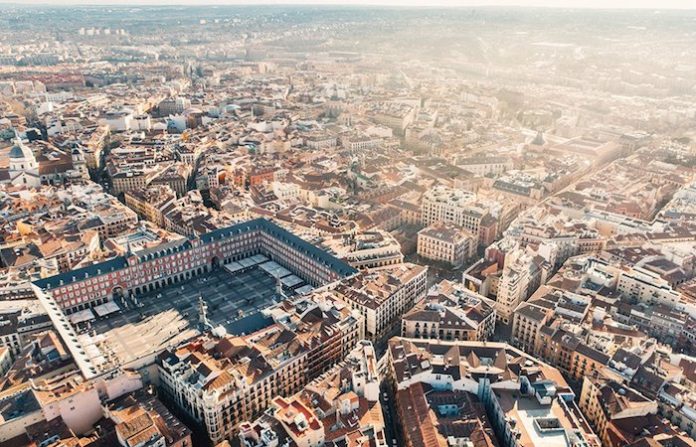 La economía de España crece un 0,8% en el primer trimestre de 2024