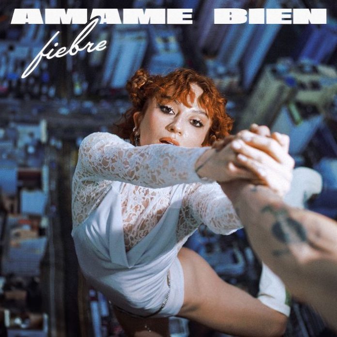 Fiebre regresa con su nuevo single “Ámame Bien” donde nos enseña a soltar