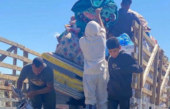 La ONU distribuye ayuda humanitaria en Gaza con la ayuda de muelles de EU