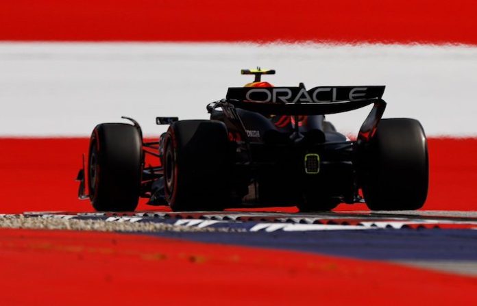 Verstappen logra la pole en el GP de Austria, 0,4 segundos de ventaja sobre Norris