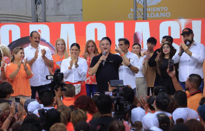 Festeja Héctor García triunfo “naranja” en Guadalupe