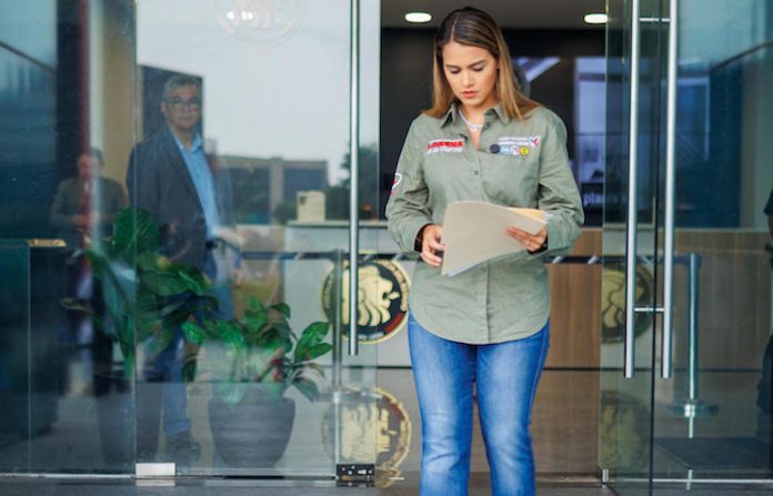 Presenta Lorena de la Garza pruebas del robo de información privada en la Fiscalía de NL