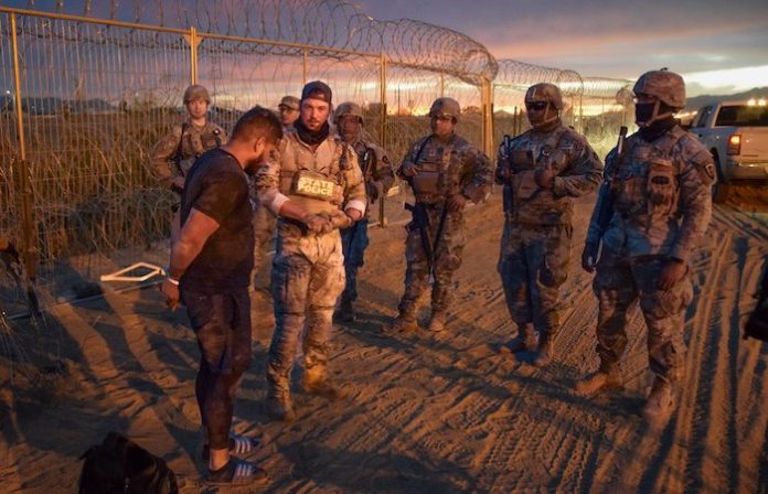 Biden decreta prohibición de asilo y deportación de migrantes que hayan cruzado desde México