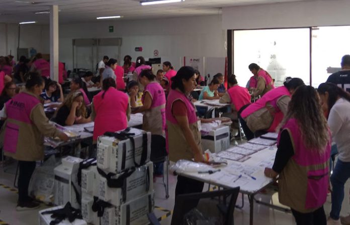 Autoridad electoral llama a “guardar la calma” al comenzar recuento en comicios de México