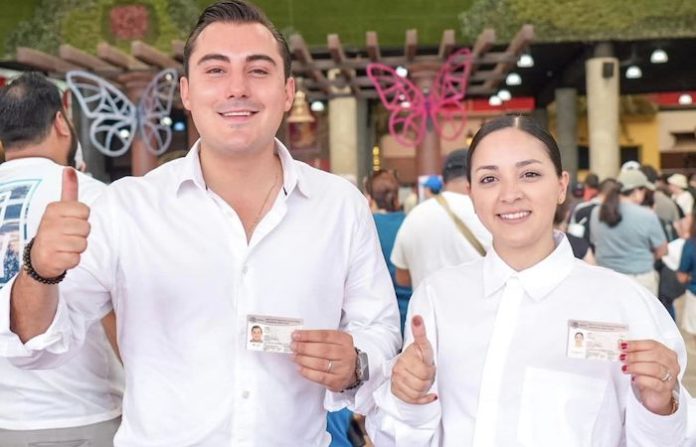 Ejerce Manuel Guerra Cavazos su voto en García