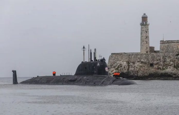 Video: Submarino nuclear completa ingreso de destacamento naval de Rusia en puerto de La Habana