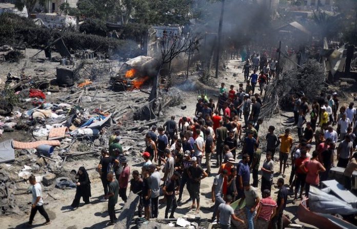 Video: Asciende a 90 cifra de muertos por ataque israelí a Jan Yunis en el sur de Gaza