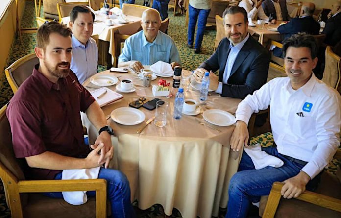 Se reúne Adrián de la Garza con 4 de los excandidatos a la alcaldía de Monterrey