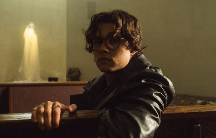 David Kushner comparte su nuevo sencillo: “Sweet Oblivion”