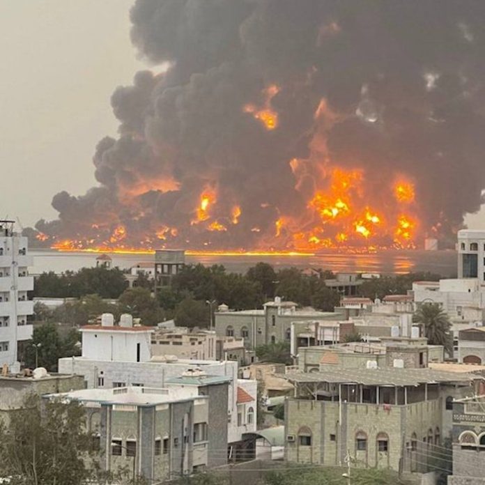 Aumentan a 80 los heridos en la ciudad yemení de Al Hudayda por los ataques israelíes