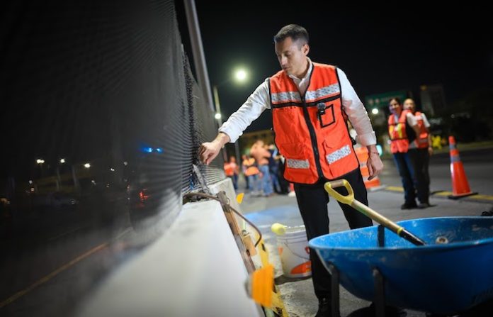 Interviene Monterrey tramo municipal de la Carretera Nacional