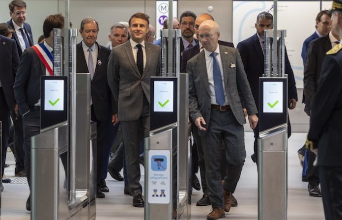 Macron se niega a nombrar un nuevo Gobierno antes de que terminen los JJOO