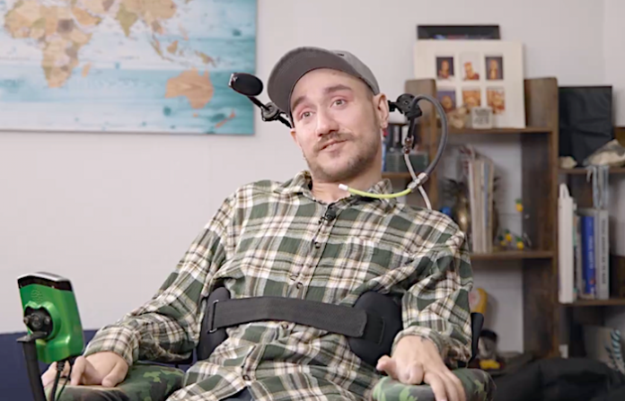 Primer paciente con chip cerebral de Neuralink dice que es una experiencia “alucinante”