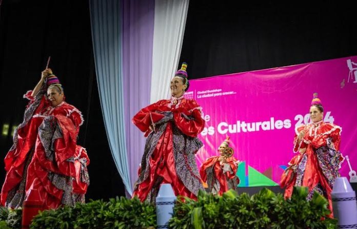 Concluyen talleres artísticos y culturales en Guadalupe