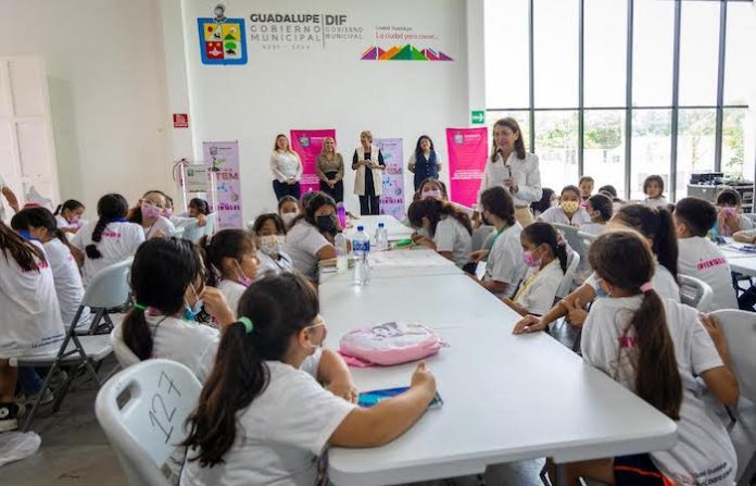 Instruyen en materia Stem a “Niñas Inventoras” en Guadalupe