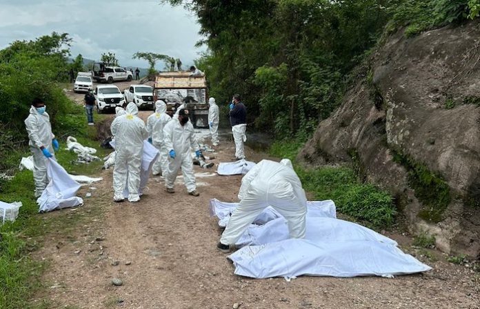 AMLO confirma 19 muertos en enfrentamientos entre narcos en Chiapas
