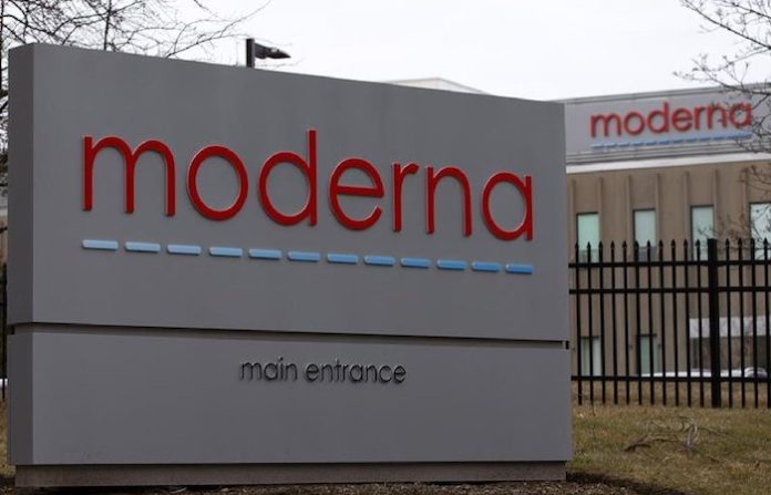 EU adjudica a Moderna $176 millones para desarrollar vacunas contra gripe aviar H5