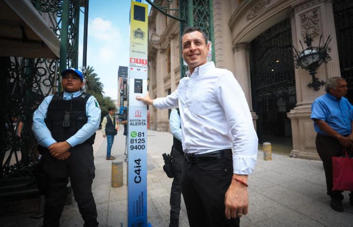 Habilita Monterrey botones de alerta en el Centro