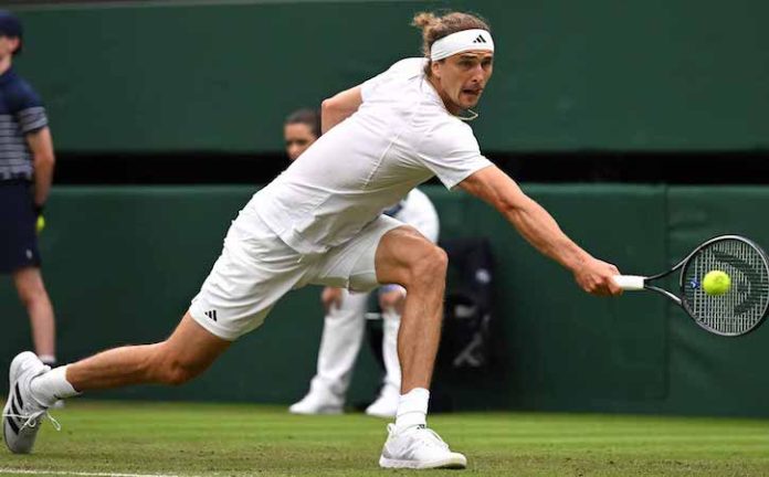 Zverev sigue arrollando con su saque en Wimbledon