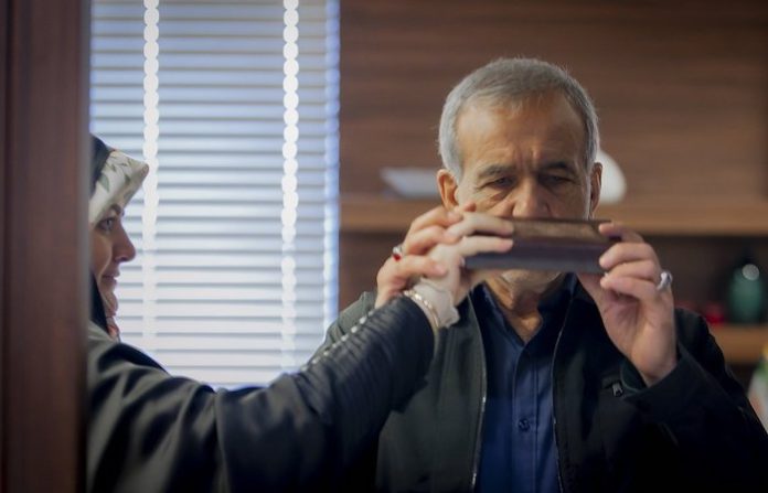 El reformista Pezeshkian gana las presidenciales iraníes