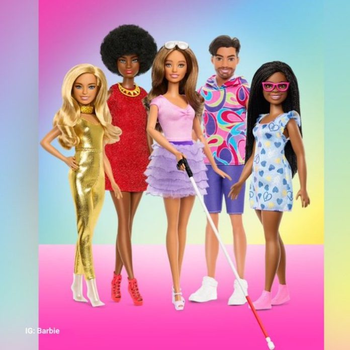 Lanzan una muñeca Barbie ciega y una de piel morena con síndrome de Down