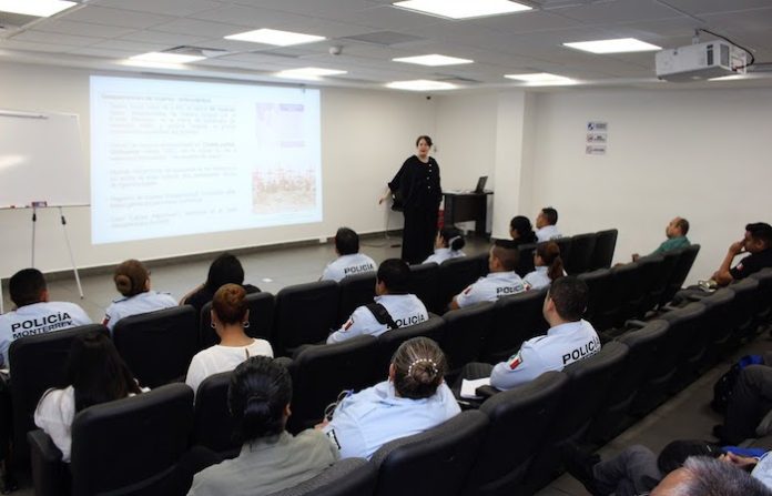 Capacitan a policías de Monterrey para la búsqueda de mujeres, niñas y adolescentes