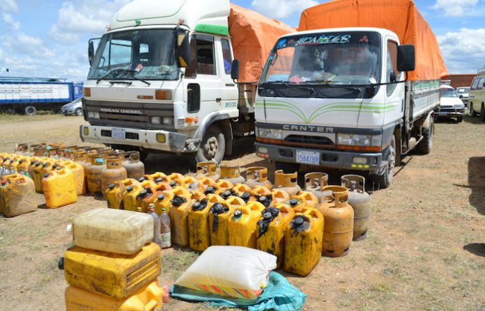 Bolivia desmiente préstamos de diésel de Chile para paliar escasez de carburantes