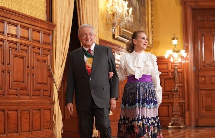 Beatriz Gutiérrez revela que aceptó a vivir en un museo con el presidente de México